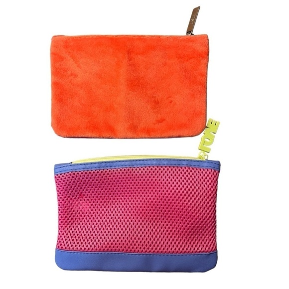 ipsy Handbags - IPSY Glam bag Bundle